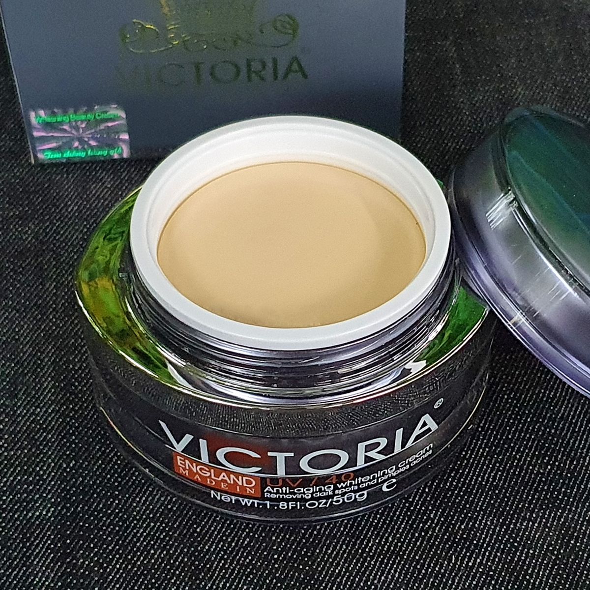 Kem Dưỡng Da Chống Nắng Cao Cấp Victoria