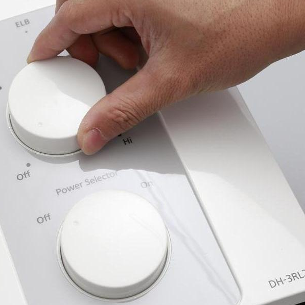 Máy nước nóng Panasonic DH-3RL2VH (KHÔNG BƠM TRỢ LỰC)