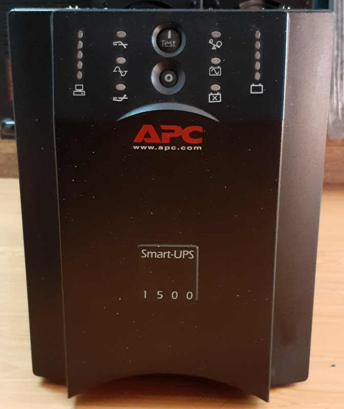 Bảng giá SUA 1500I - Bộ lưu điện APC Smart UPS 1500VA/980W (BH: 06 tháng) Phong Vũ