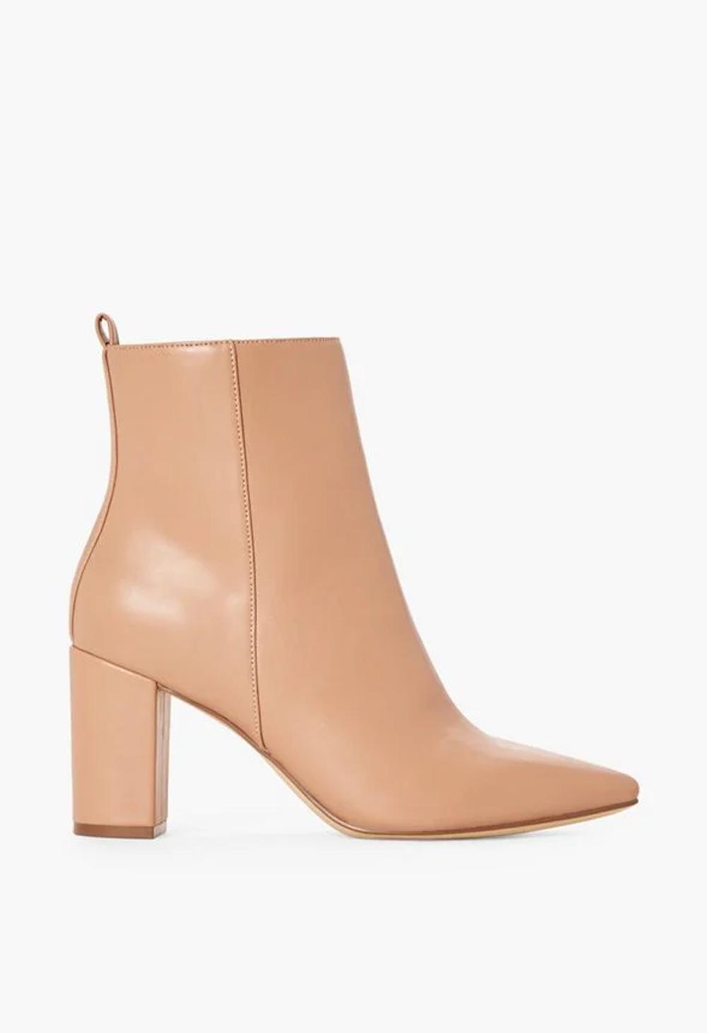 Boot xuất dư JustFab