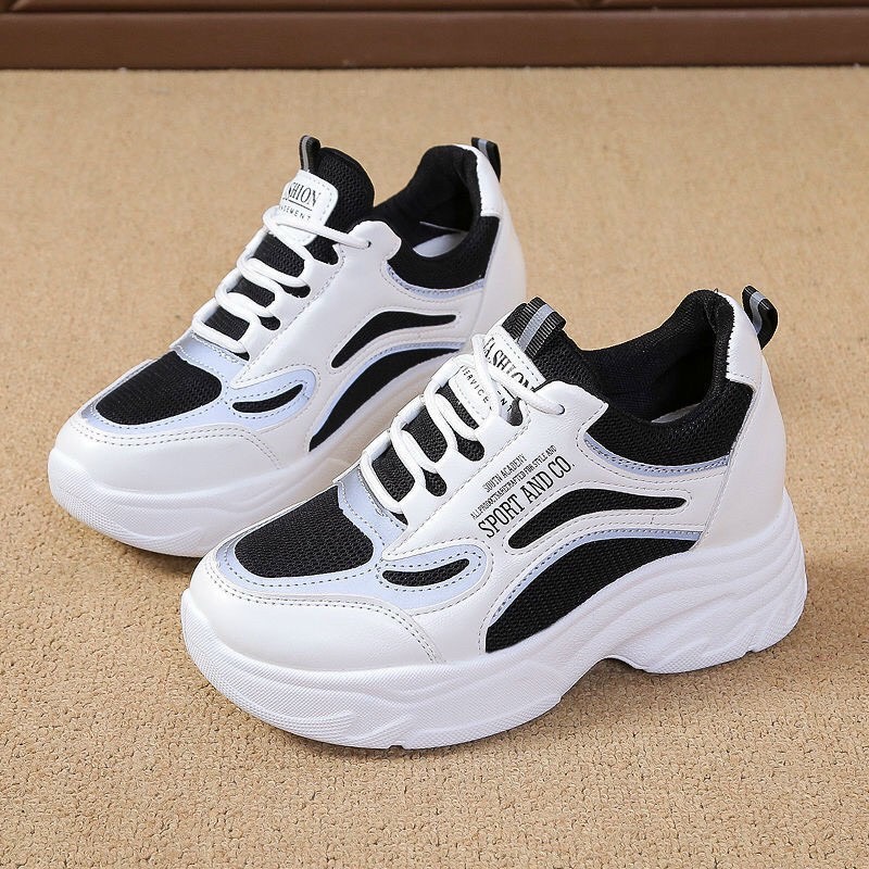 Giày thể thao sneaker nữ đế độn màu phối đen sườn trắng hót
