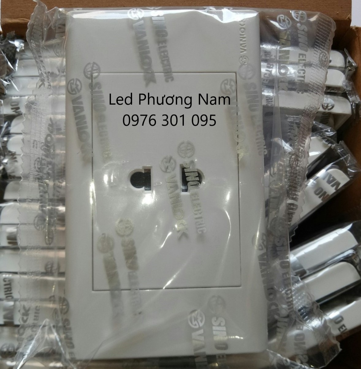 [Sino] Mặt 1 Ổ Cắm - 2 Chấu - 16A