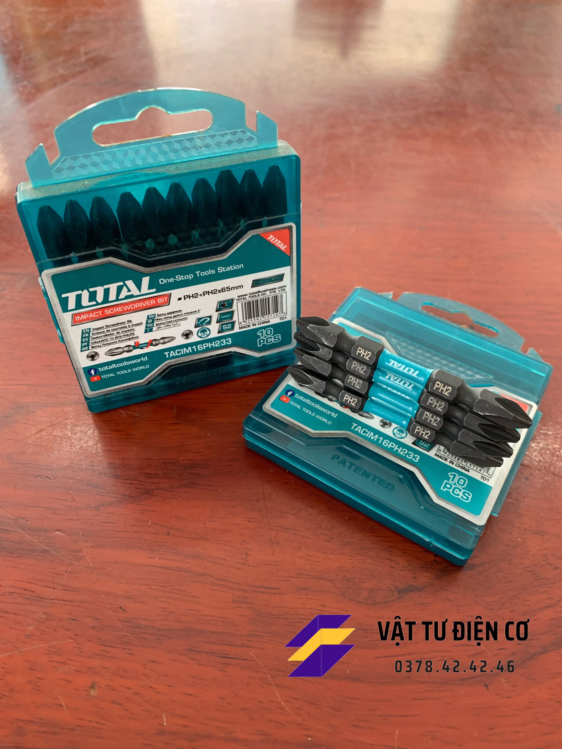 Bộ 10 mũi bắt vít 2 đầu TOTAL