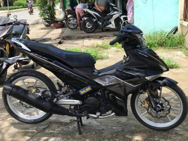 Tem exciter 150 mx king xám đen