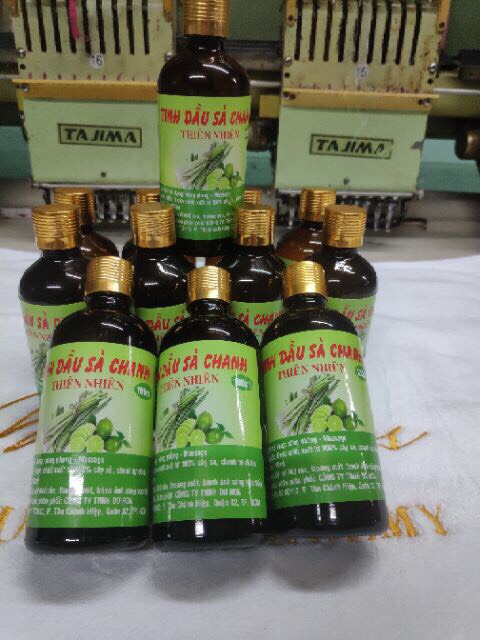 Tinh Dầu Sả Chanh Khử Mùi Và Thơm Mát 100ML