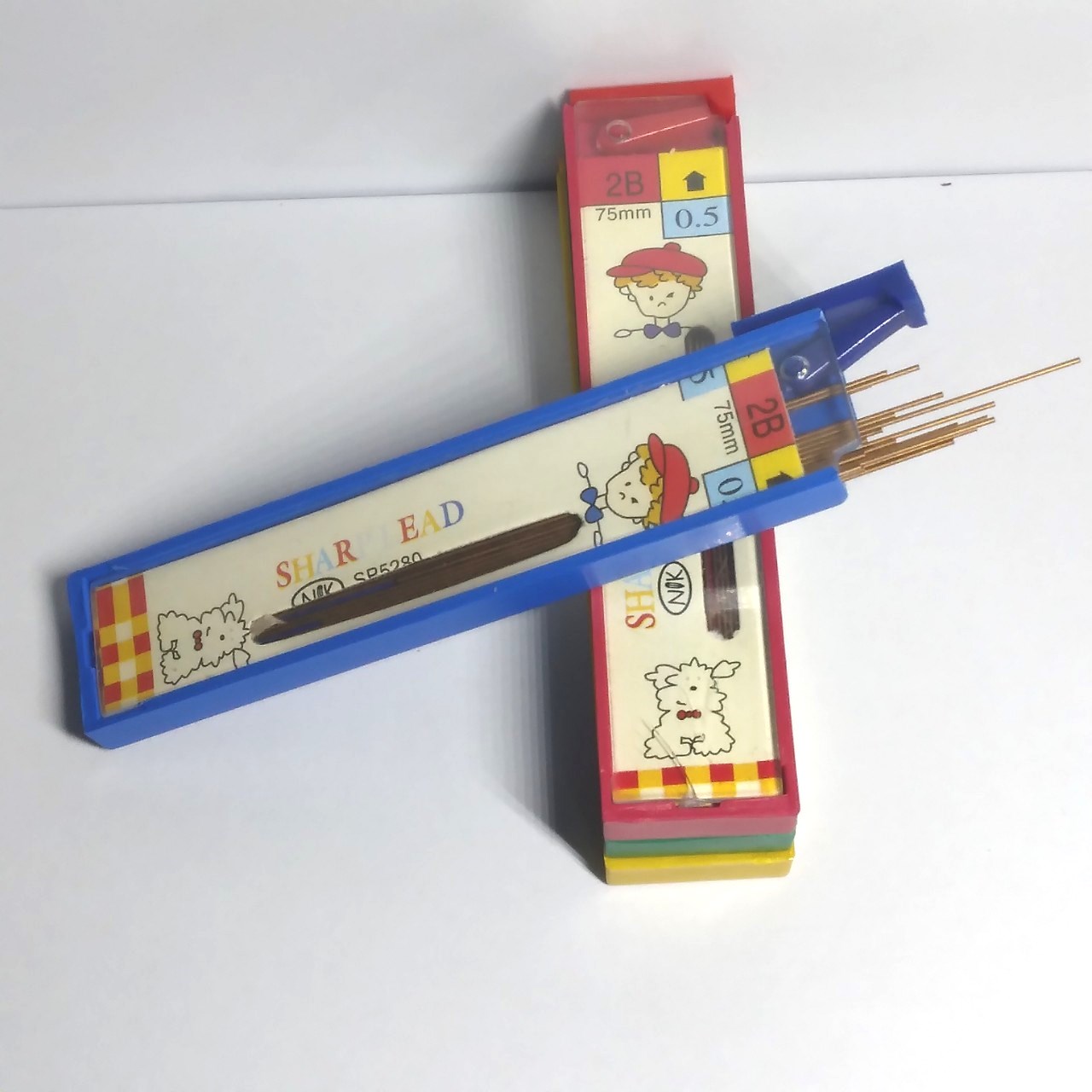 01 Tép Ruột Chì Vàng 0.5mm/0.7mm