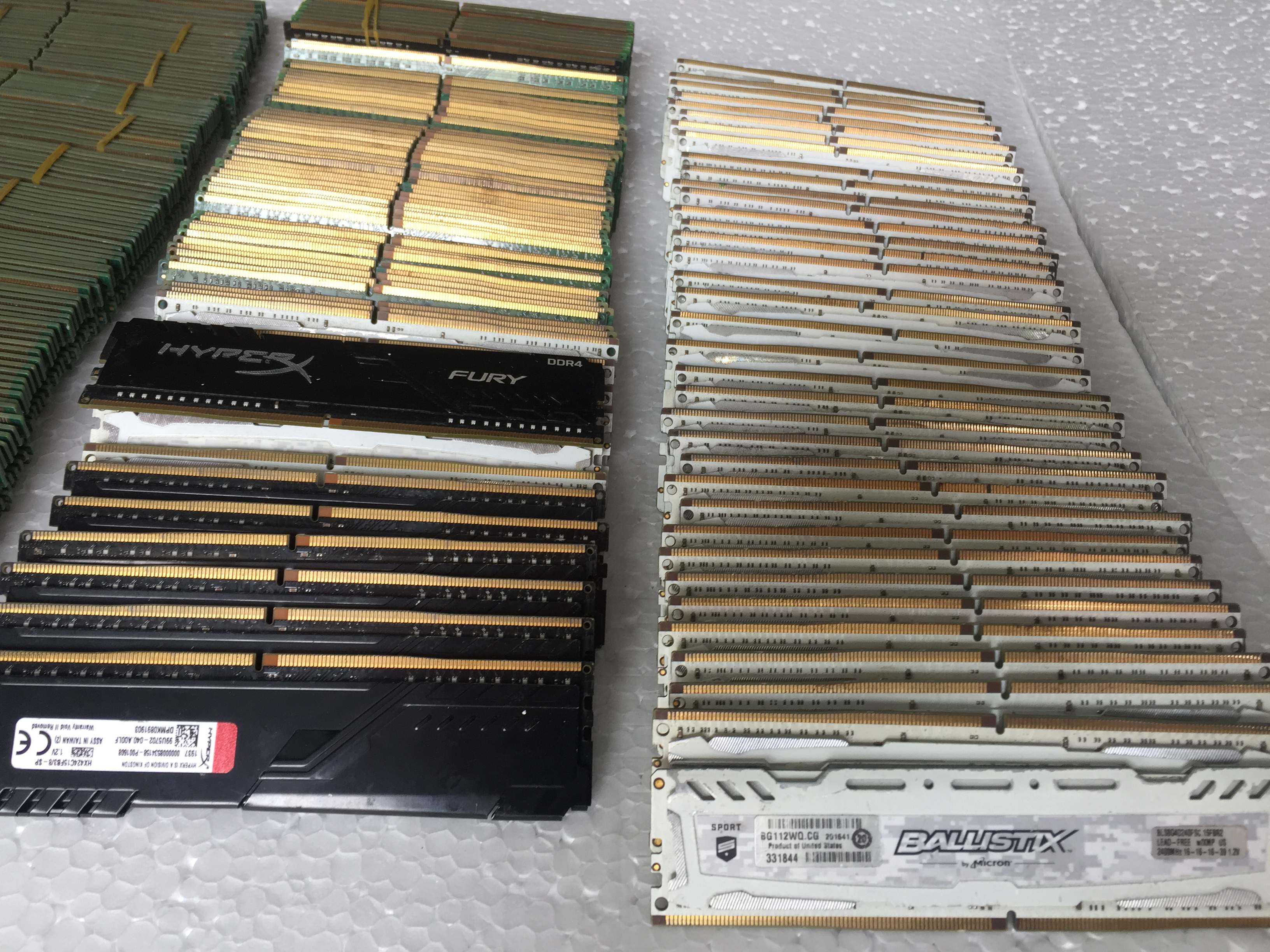 RAM 4G DDR4 Tản nhiệt Bus 2133 2400 cho PC