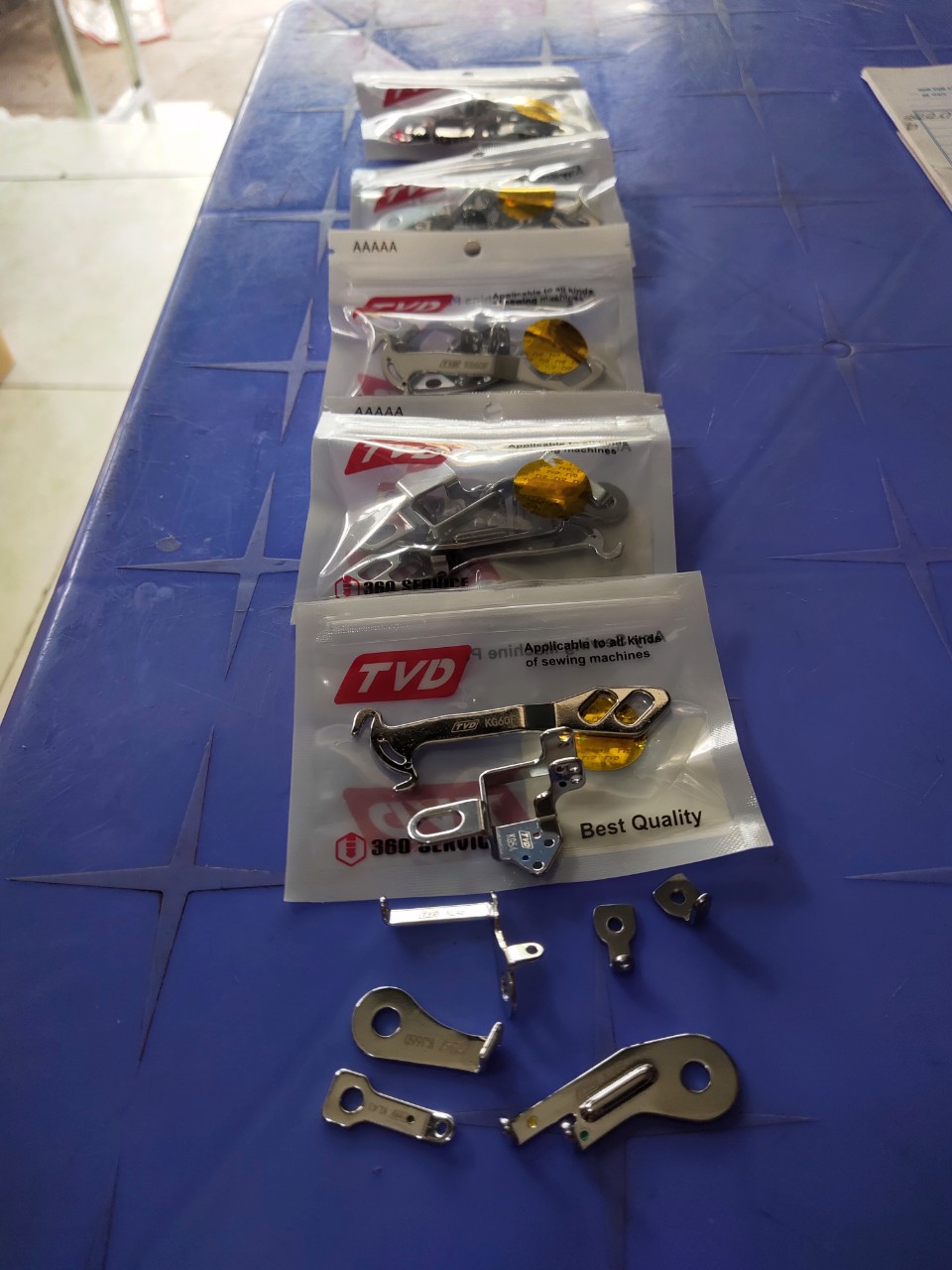 Combo 1 bộ bát sỏ chỉ máy vắt sổ sirubar F