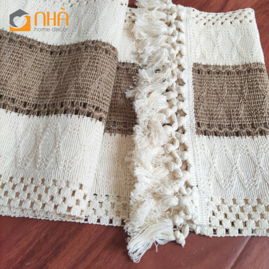 Khăn Trải Bàn Table Runner Tua Rua Trang Trí Bàn Ăn