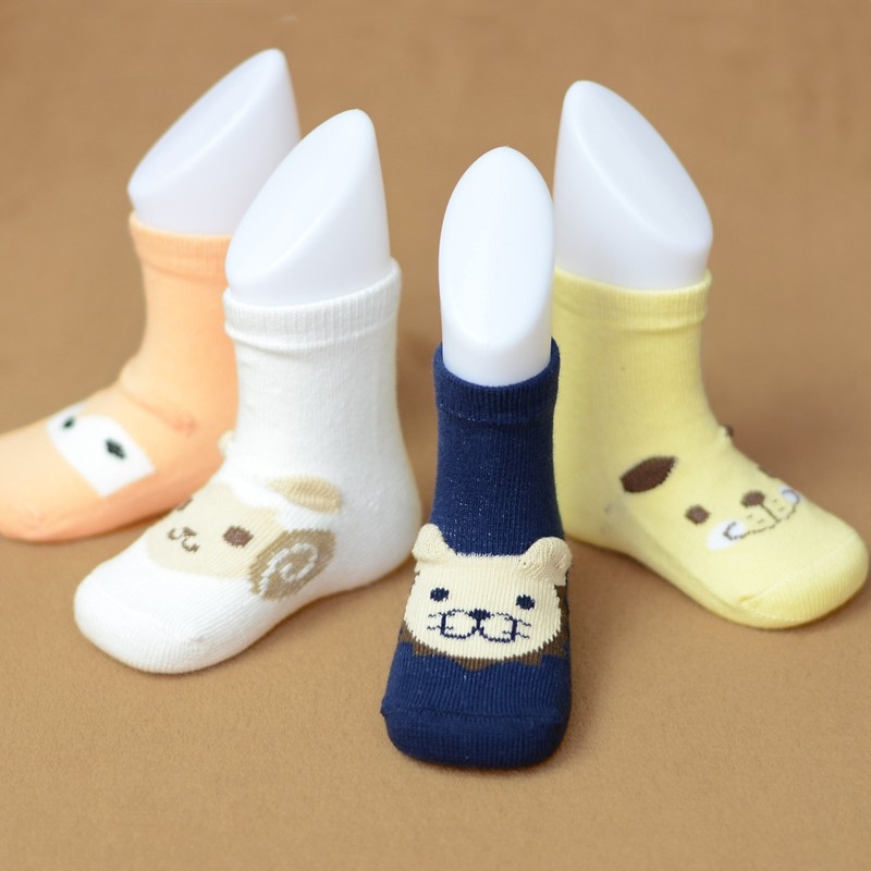 Tất len Pony Kid chống trượt cho bé 0-4 tuổi