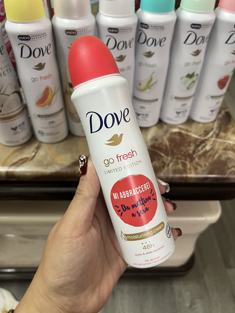 Xịt Khử Mùi Toàn Thân Dove 150ml Hương Nước Hoa - Khử mùi suốt 48h ( Nhiều mùi lựa chọn )