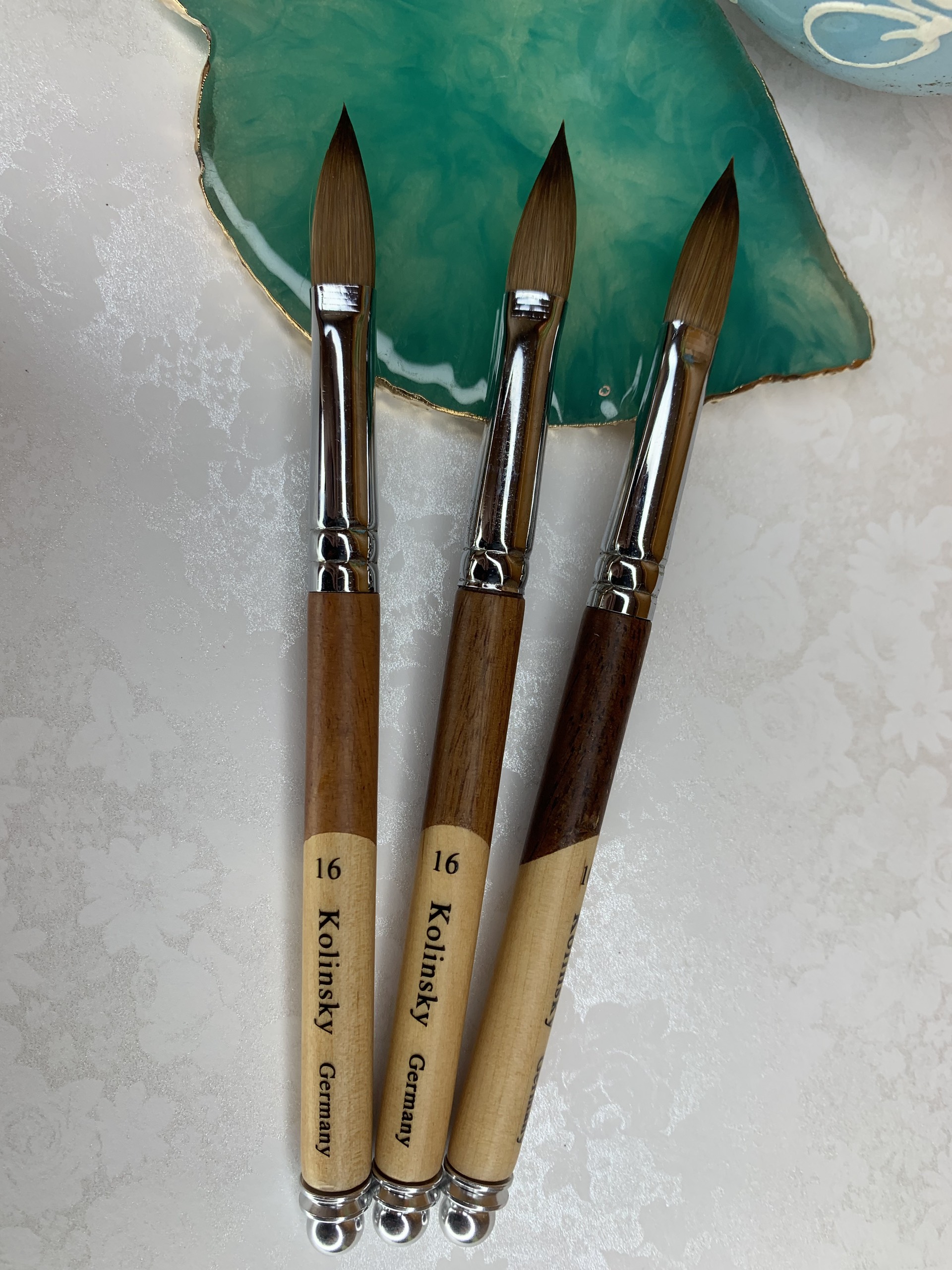 Cọ đắp bột nail kolinsky germany cán gỗ 2 màu