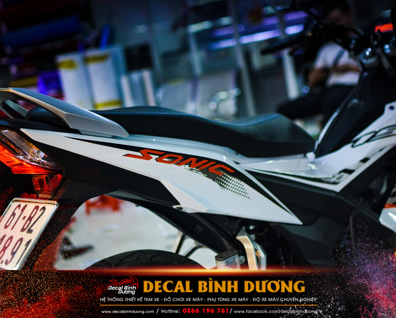 Tem Xe Sonic 150R - Tem Sonic Trắng Đỏ Đen - Decal Trùm Sonic