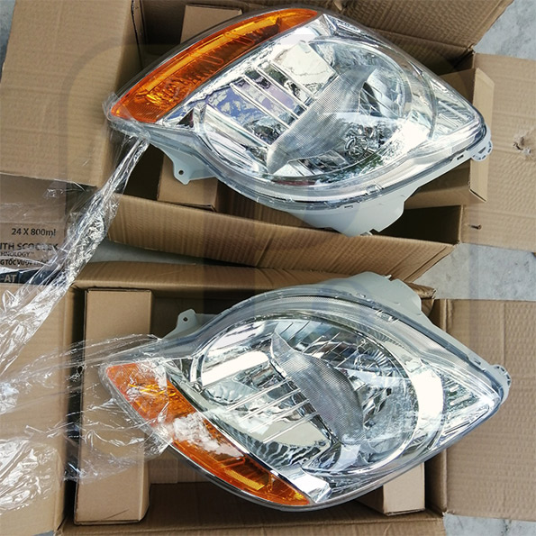 ĐÈN PHA CHEVROLET SPARK x