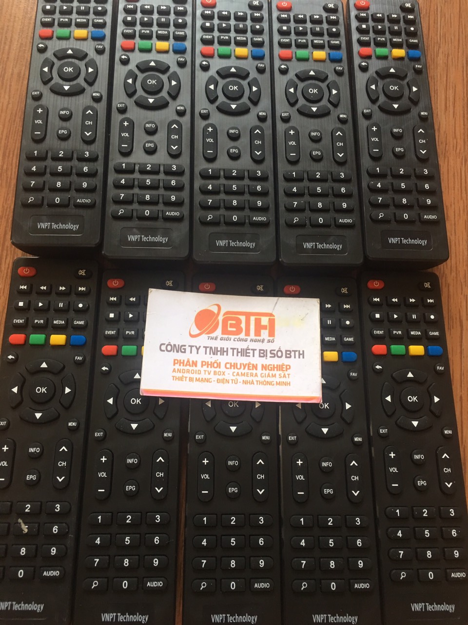 Điều khiển cho đầu thu kỹ thuật số VNPT DVB-T2