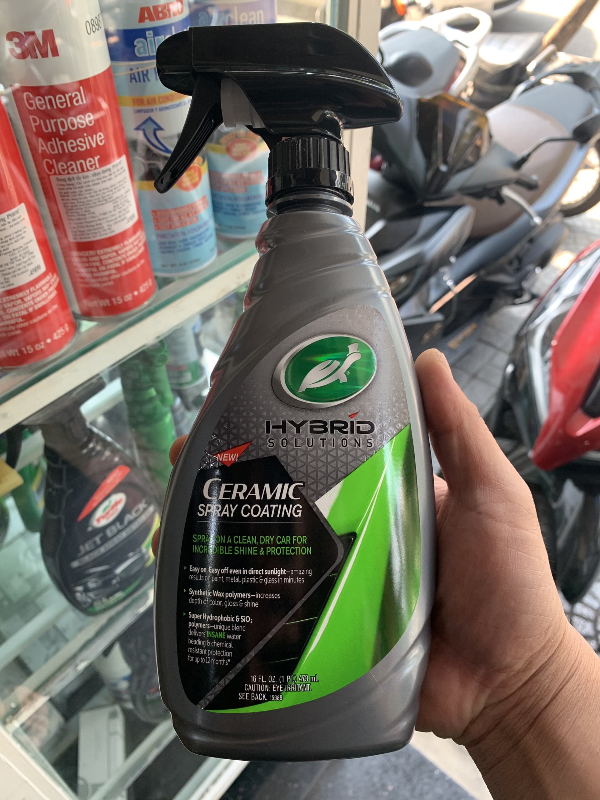 PHỦ CERAMIC BÓNG SƠN XE HYBRID SOLUTIONS CERAMIC SPRAY COATING 473ml TURTLE WAX