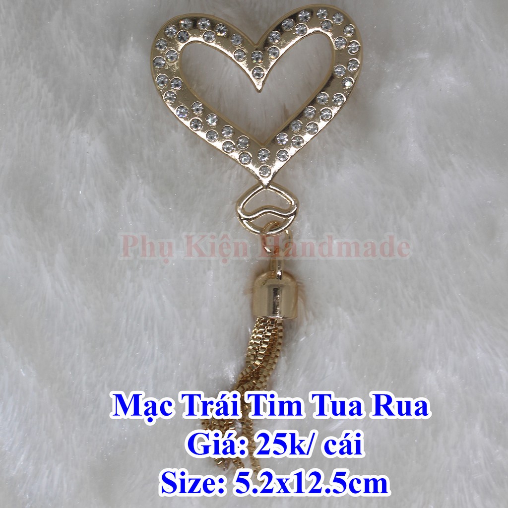 Mạc trái tim tua rua 25k/cái làm túi xách