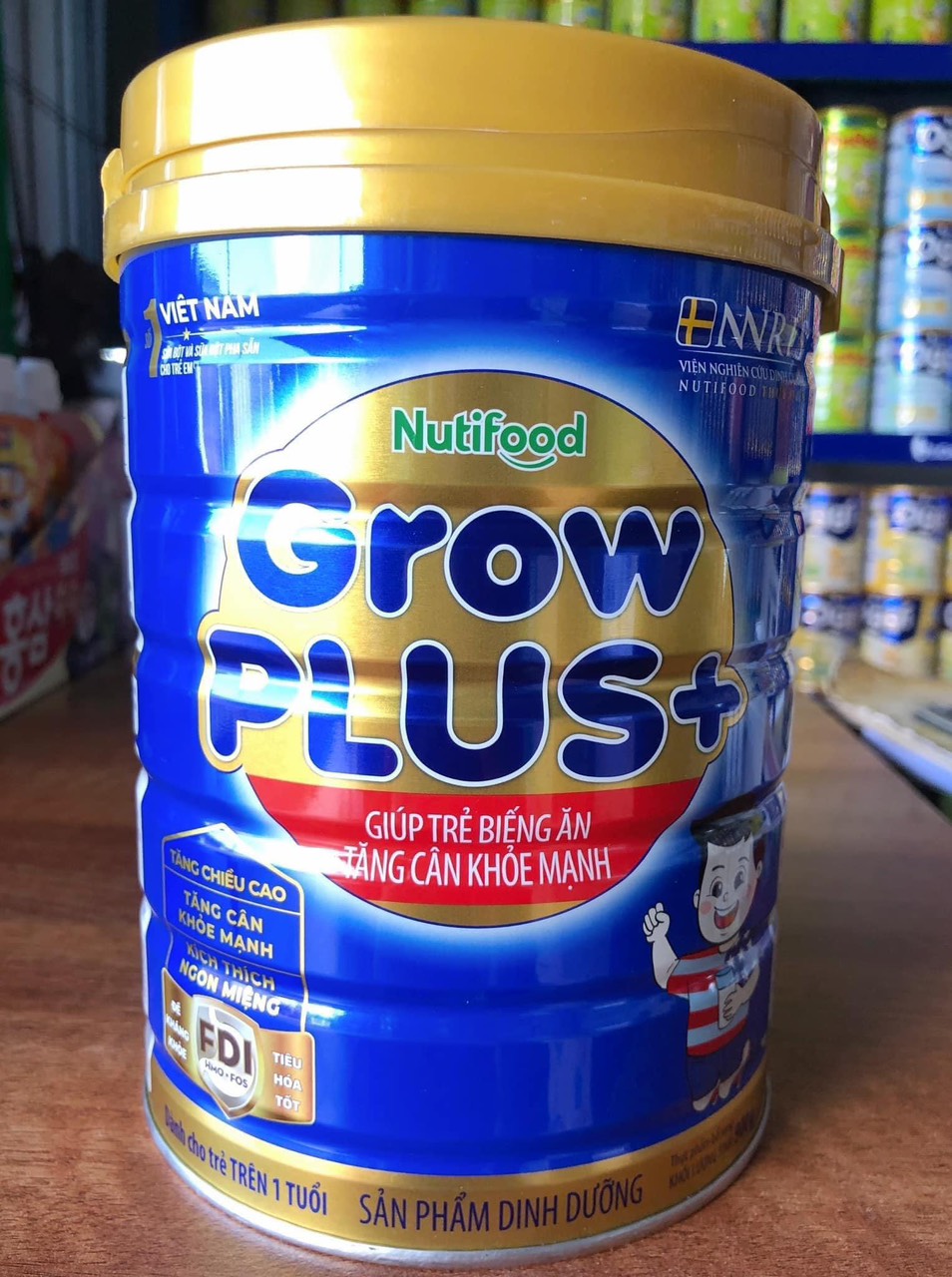 Sữa Nutifood Grow plus + FDI Đỏ/Xanh (900g)