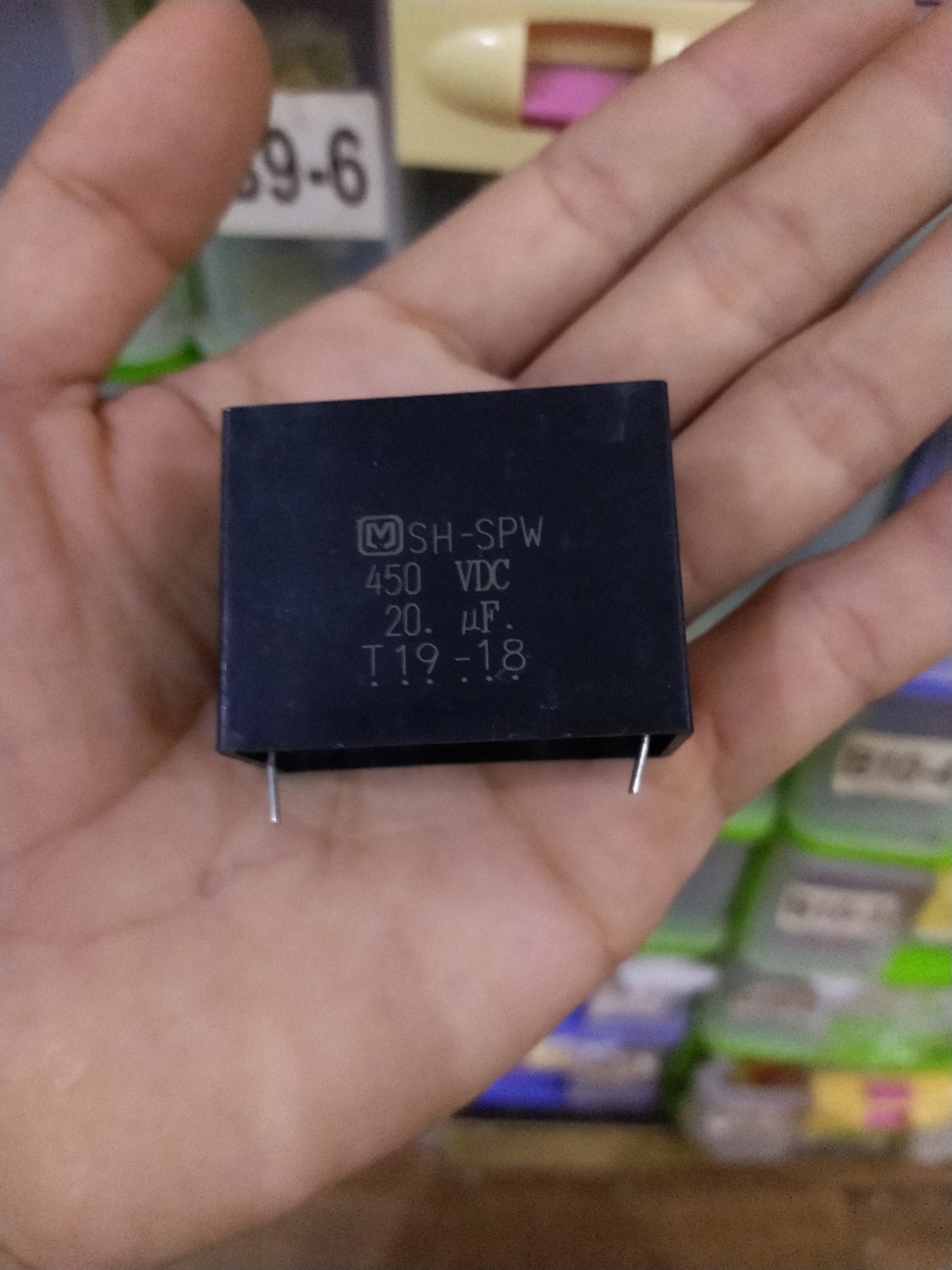 Tụ 20uF 450VDC dùng cho máy lạnh Daikin - 7B1