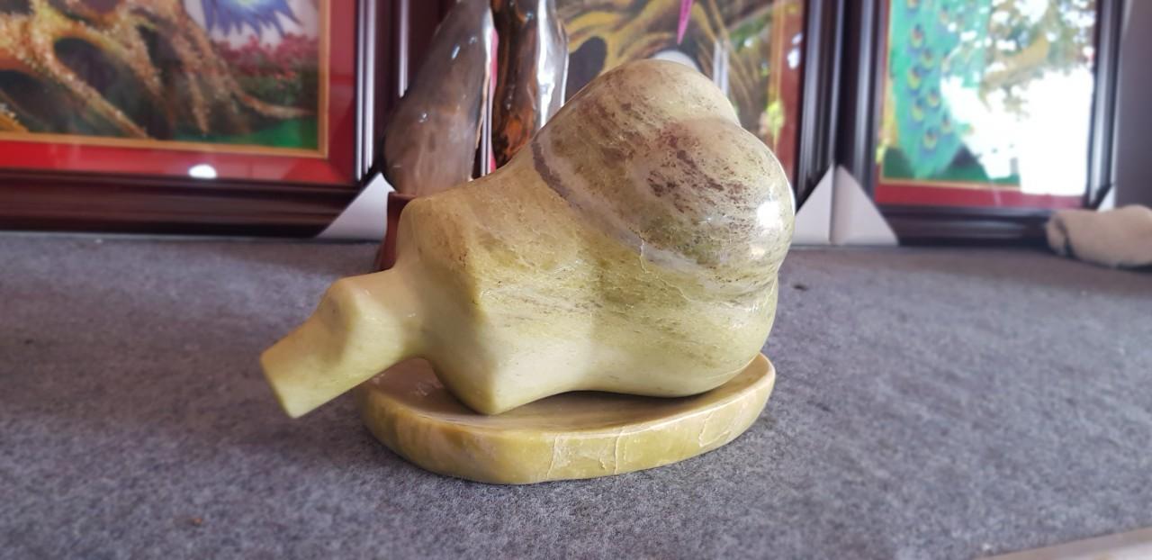 Quả Đu Đủ Bằng Đá trong Phong Thuỷ