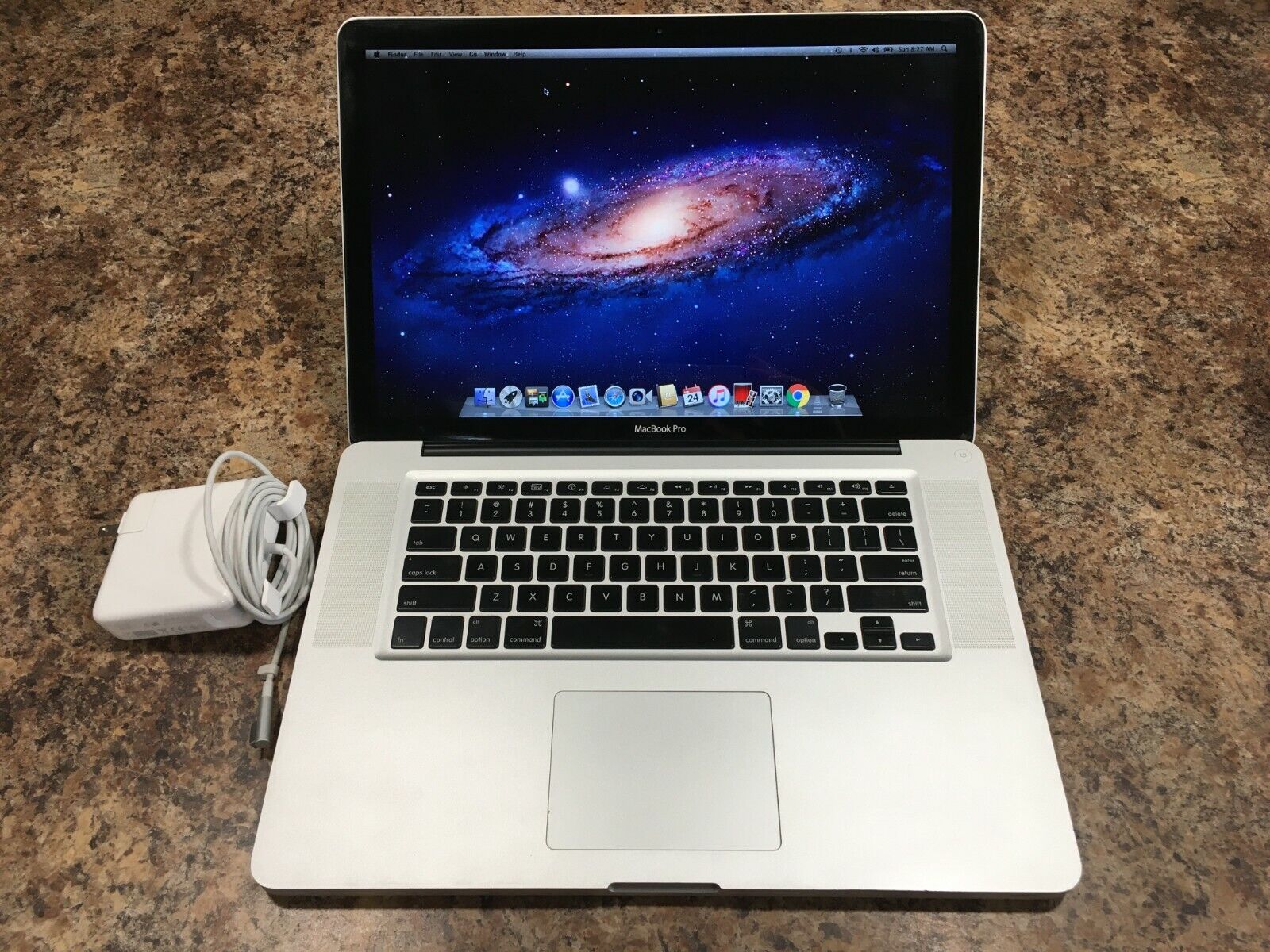 Laptop mb896 -intel core 2 ram 4g ssd 128g 15.4inch