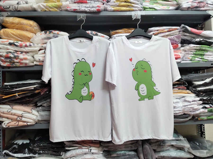 Áo Thun Đôi Áo Cặp In Khủng Long Bắn Tim