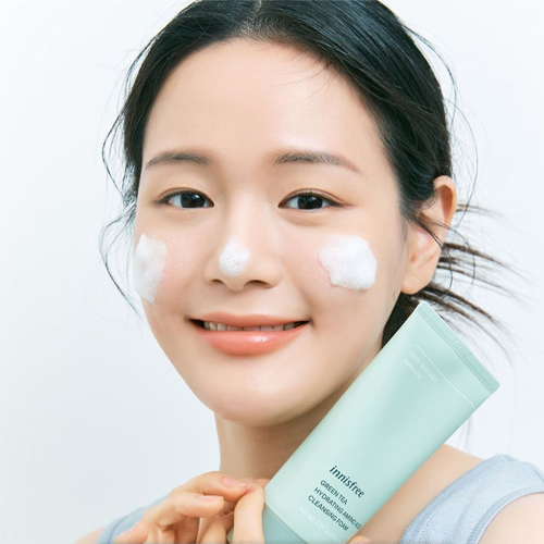 Sữa rửa mặt trà xanh Innisfree Green Tea  Amino Hydrating Acid Cleansing Foam