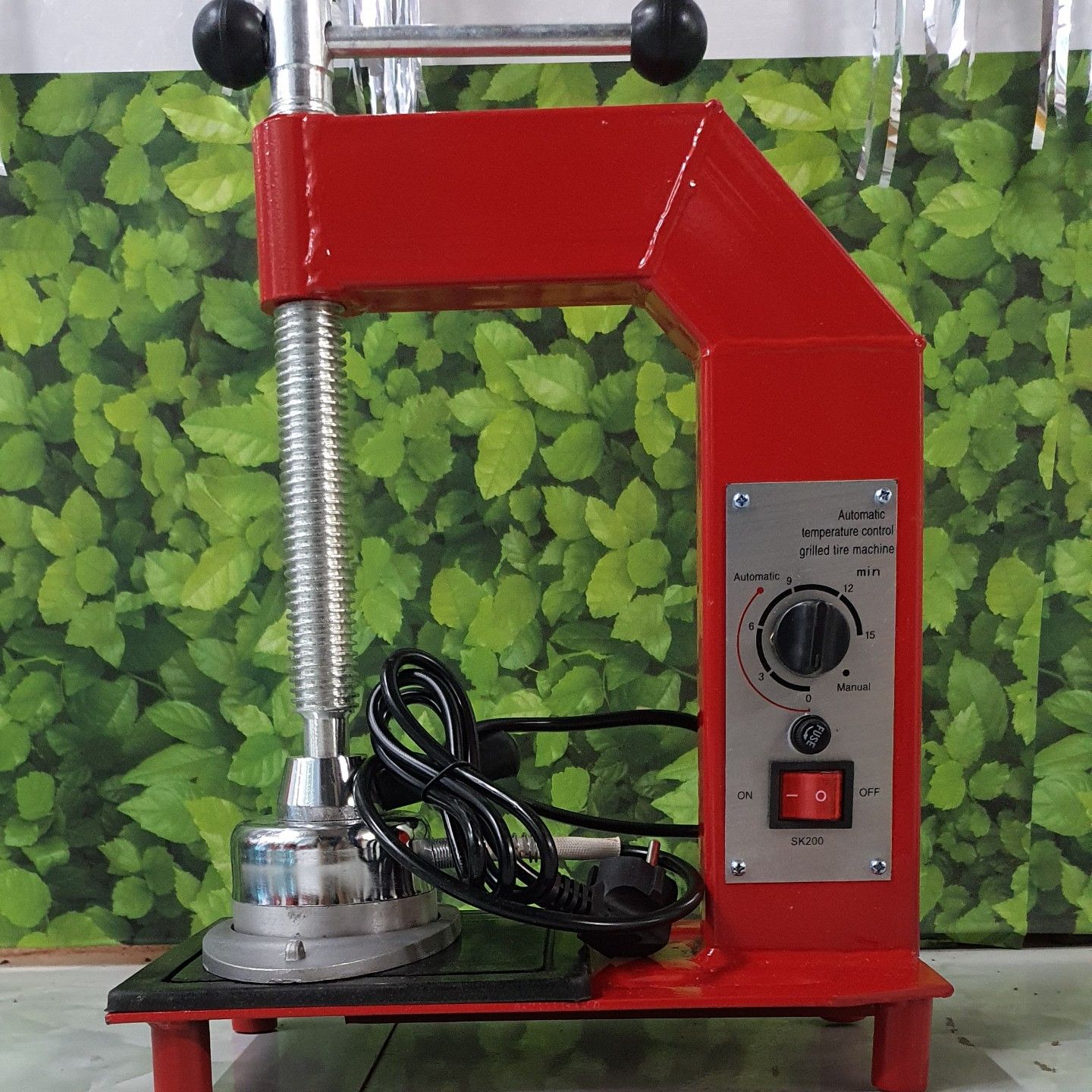Máy vá chín lốp xe