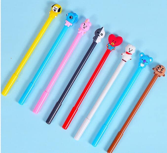 Bút viết mực nước B.T.S có 4 màu mực đen đỏ xanh tím - SakuraShop