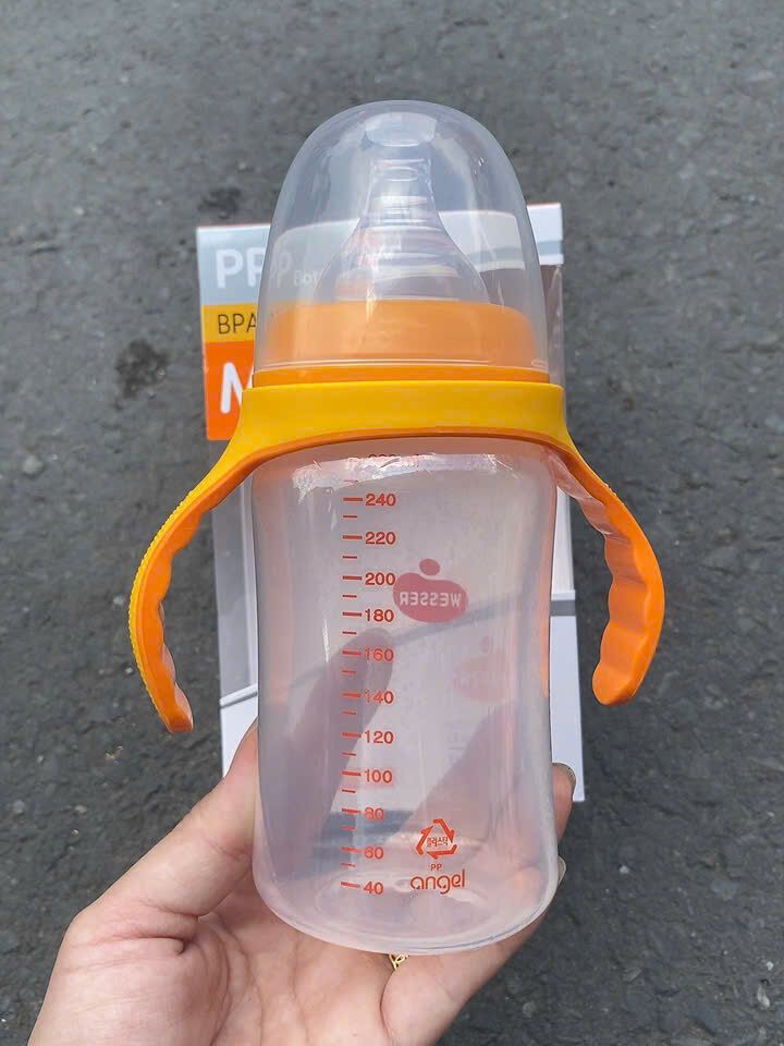 Bình sữa Wesser cổ rộng 180ML/260ML Nhựa PP an toàn cho bé