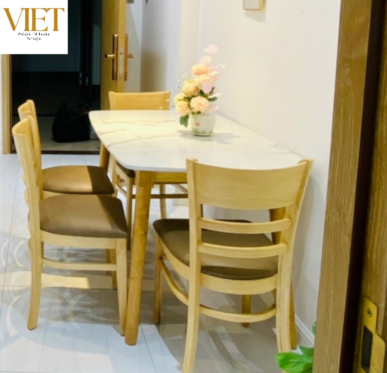 BỘ BÀN ĂN DÃ ĐÁ HIỆN ĐẠI ( 1 BÀN + 4 GHẾ )