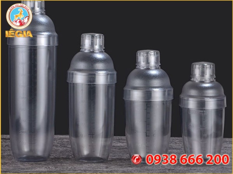 Bình lắc Shaker pha chế nhựa chia vạch đen 550-750ml - nắp bình lắc