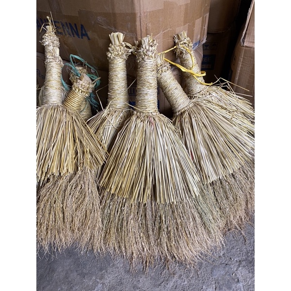 Chổi rơm quét nhà - Chổi quét nhà mini bền đẹp