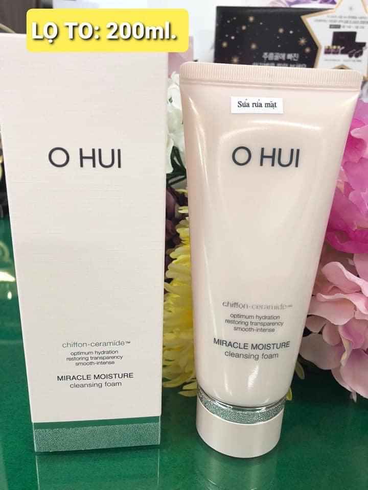 Sữa rửa mặt ohui hồng 200ml