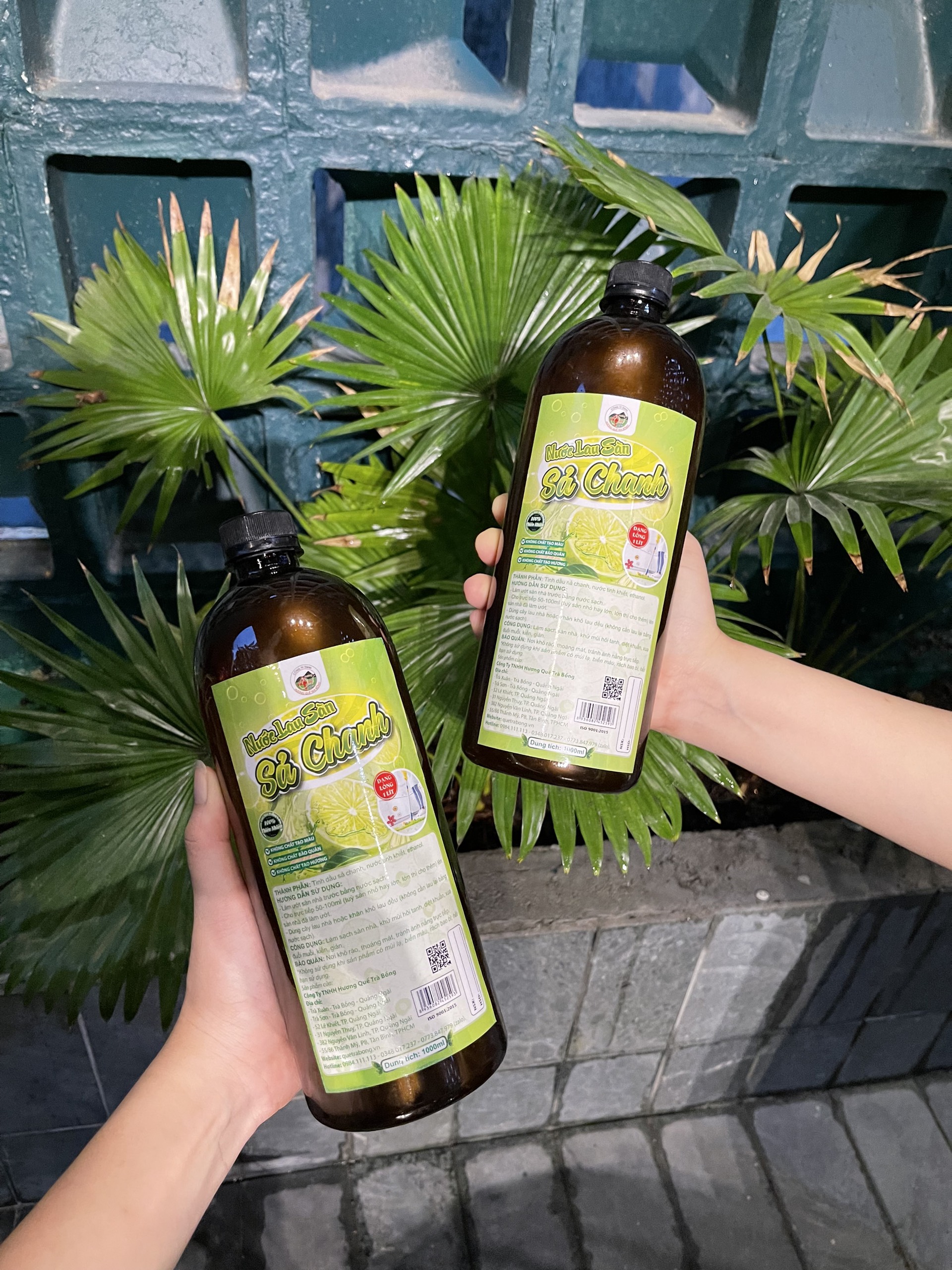 Nước Lau Sàn Sả Chanh Dạng Lỏng 1 Lít