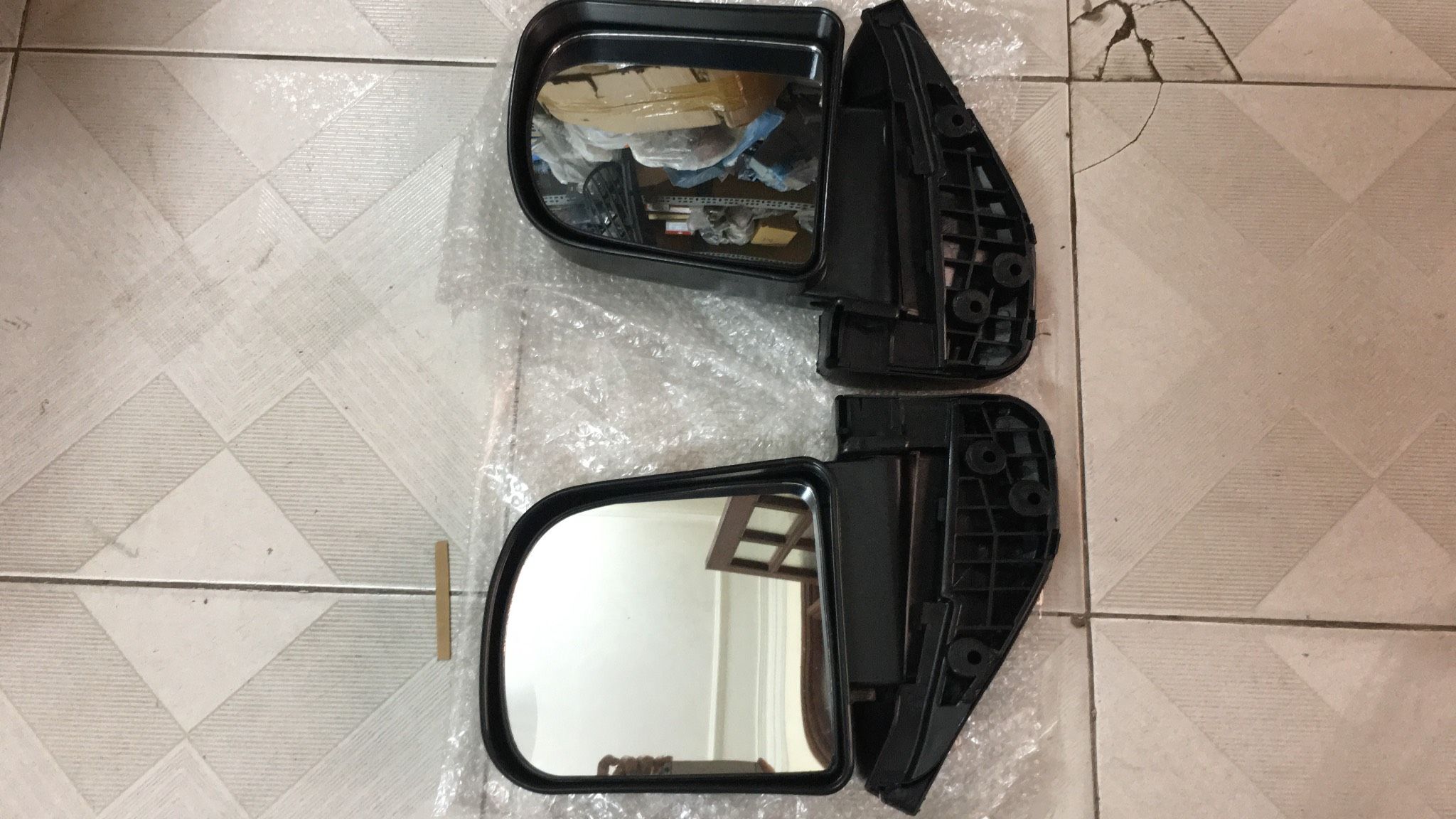 Gương chiếu hậu Dongben 870