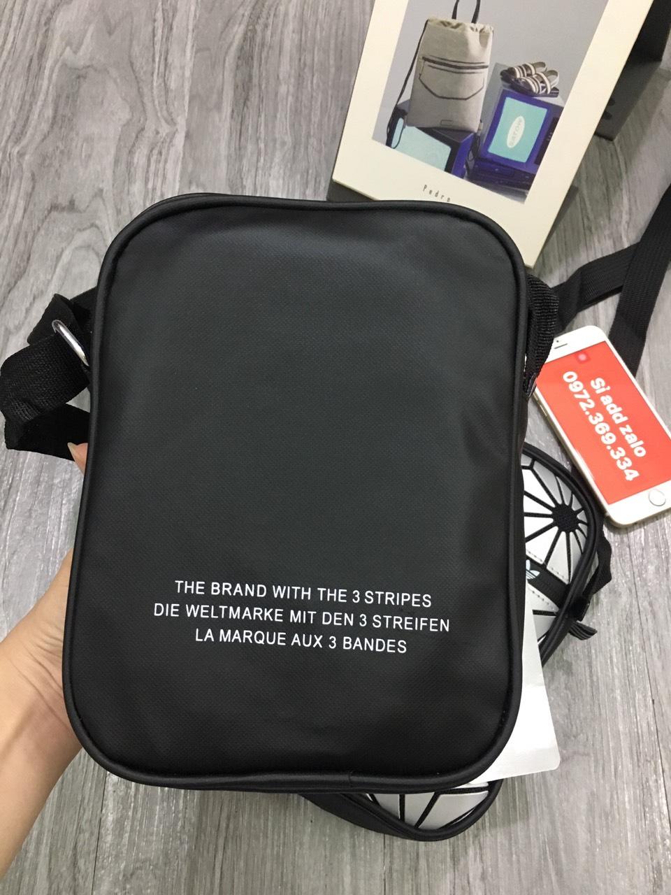 Túi đeo chéo Adidas 3D