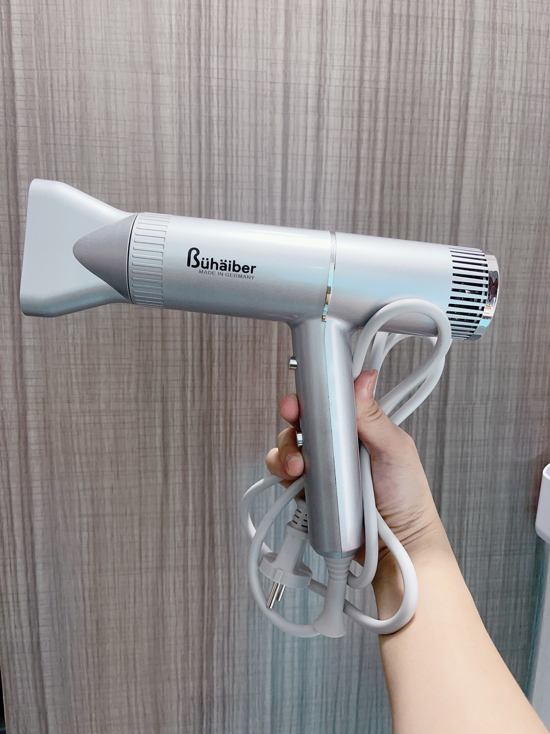 Máy sấy tóc 2 chiều nóng lạnh hàng Đức made in Germany
