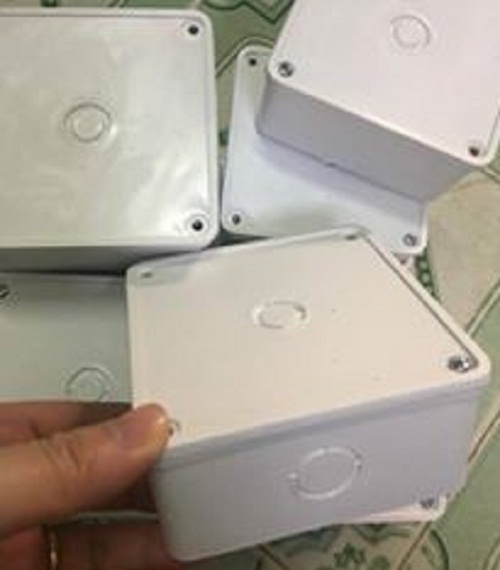 COMBO 20 hộp kĩ thuật 11*11*5cm