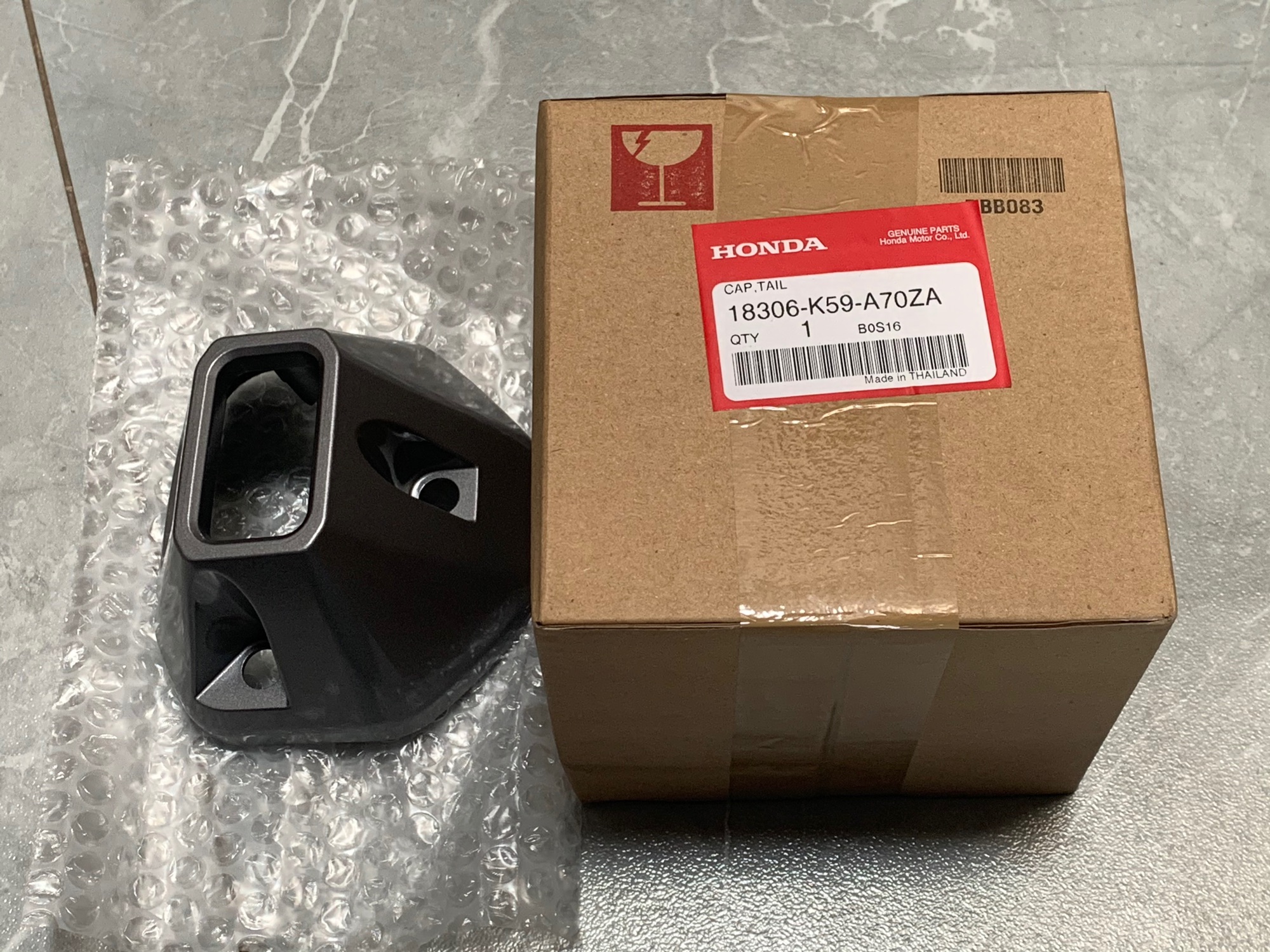 Chụp đít pô honda vario click 2018-2021