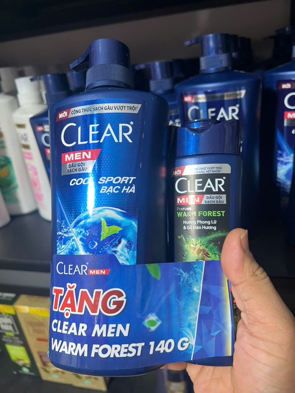 Dầu gội Clear Men bạc hà mát lạnh chai 650gr