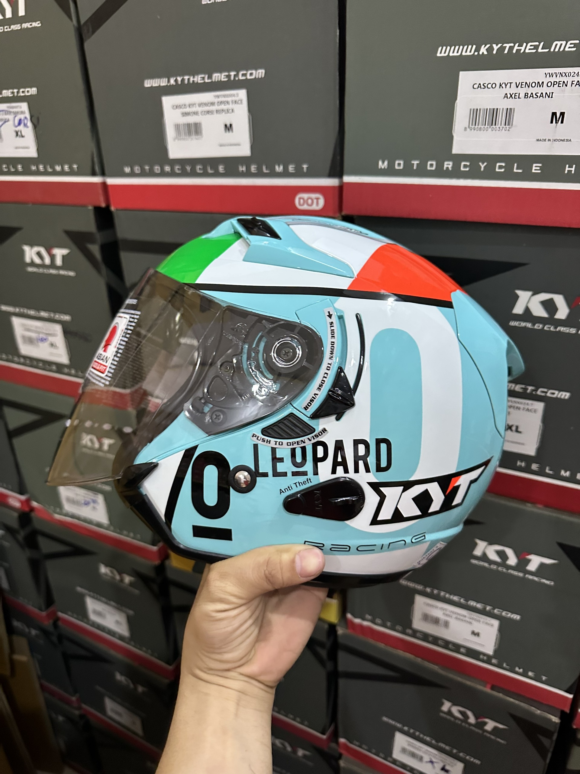 Mũ bảo hiểm kyt 3/4 venom leopard