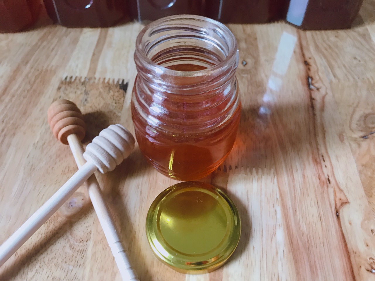 [HCM]1 LÍT MẬT ONG HOA CÀ PHÊ GIA LAI (CHAI NHỰA)