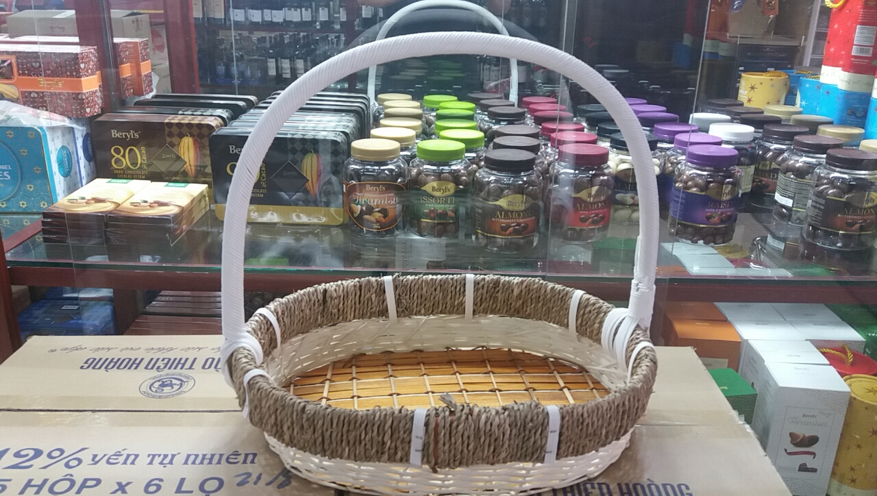 Mẫu giỏ mây tre đan