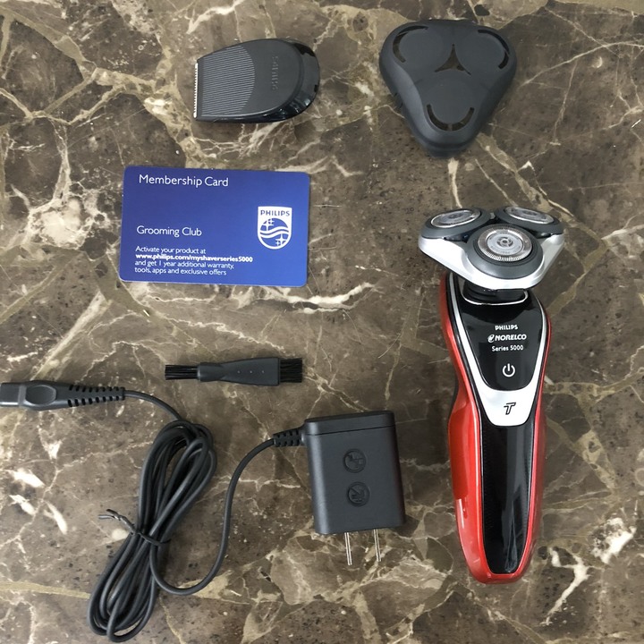Máy cạo râu khô và ướt cao cấp thương hiệu Hà Lan Philips S5390/12, đầu cạo đa hướng chống nước, tích hợp sạc nhanh- Bảo hành 12 tháng (Xuất xứ Hà Lan)