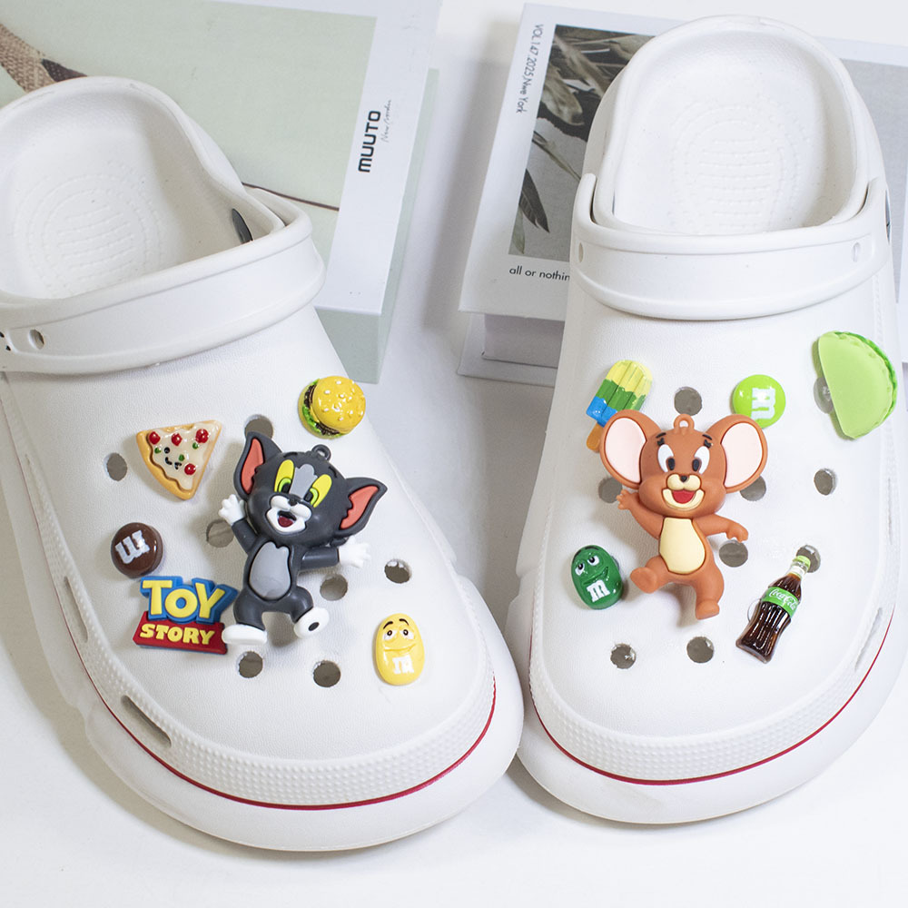 Bộ Sticker Charn Nổi Tom Và jerry Gắn Dép Crocs