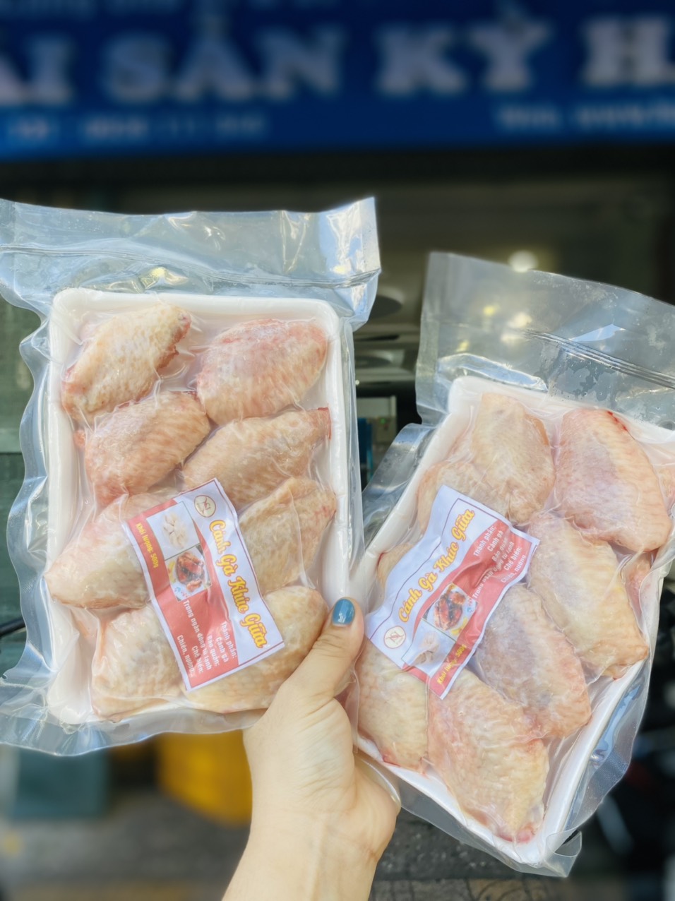 [GIAO NHANH 2H HCM] Giá Sỉ 1Kg Cánh Gà Giữa