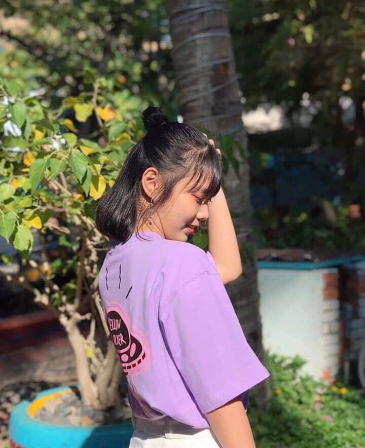 áo phom rộng siêu to màu tím