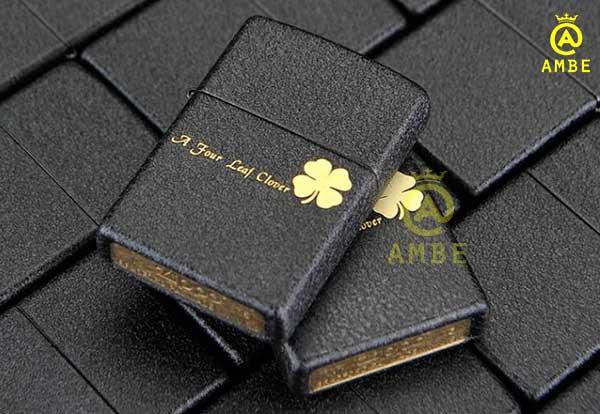 Bật lửa Zippo Crackle Clover 236A