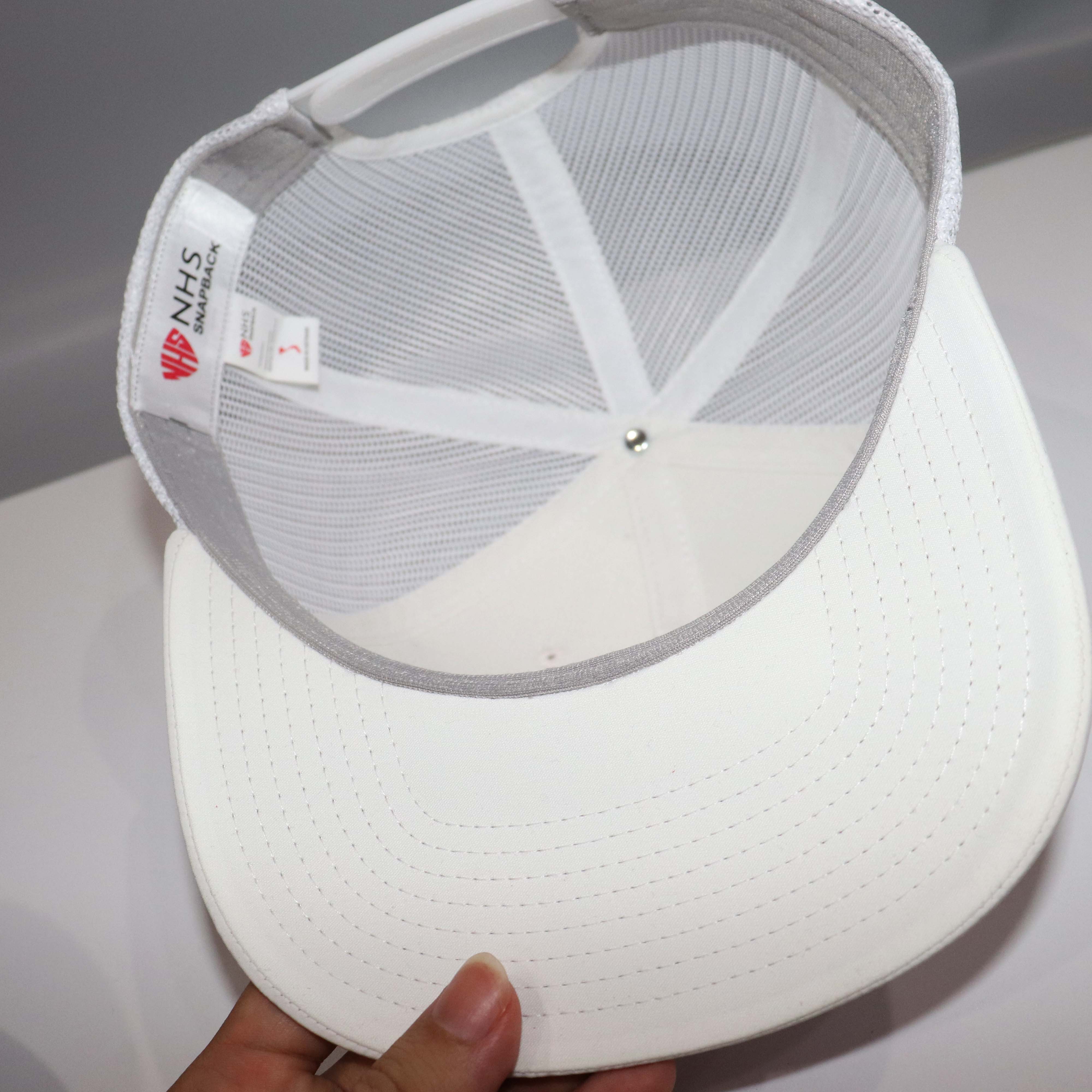 Nón Snapback Captus Full trắng Lưới CaptusT002.